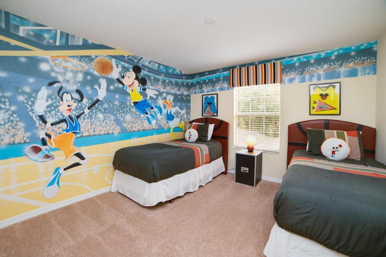 Private Pool Themed Rooms Theater Near Disney Orlando Eksteriør billede
